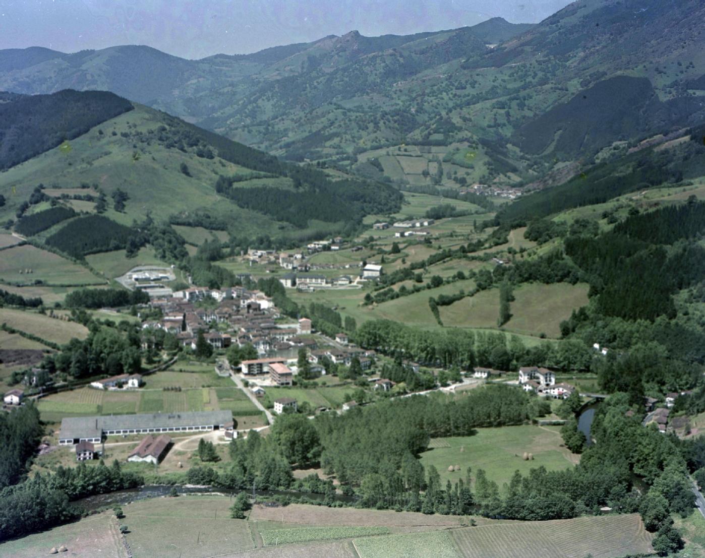Foto a�rea 1975