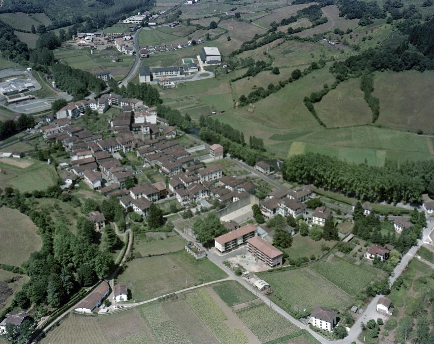 Foto a�rea 1975