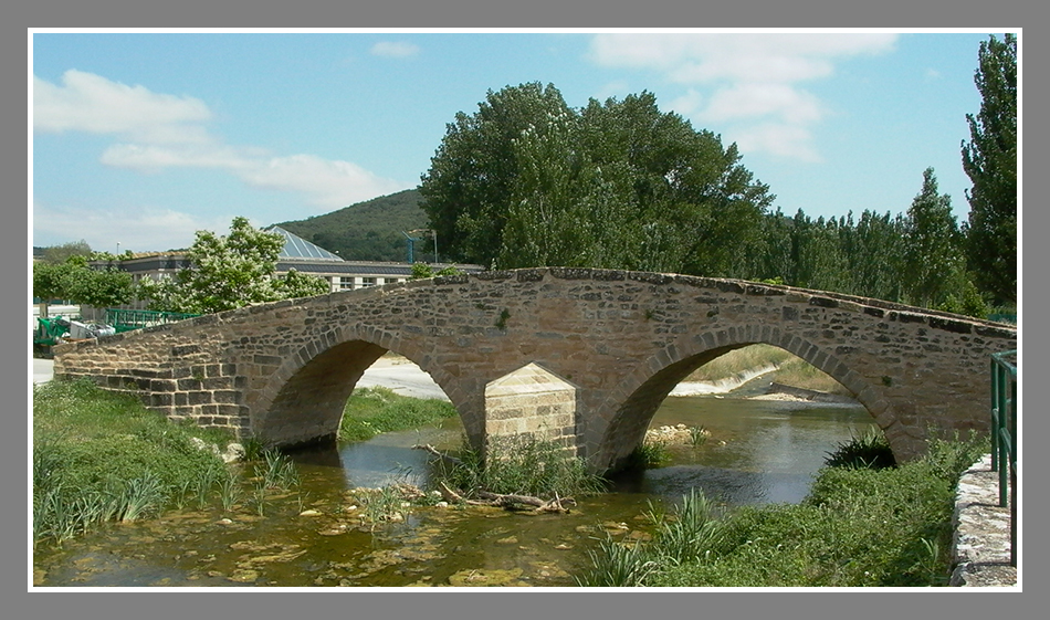 Puente románico